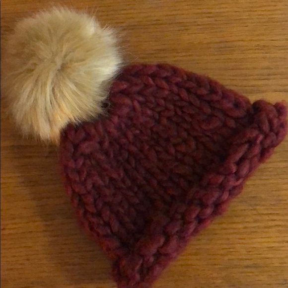 Brand New Handcrafted Rolled Brim Knitted Hat - Picture 3 of 4